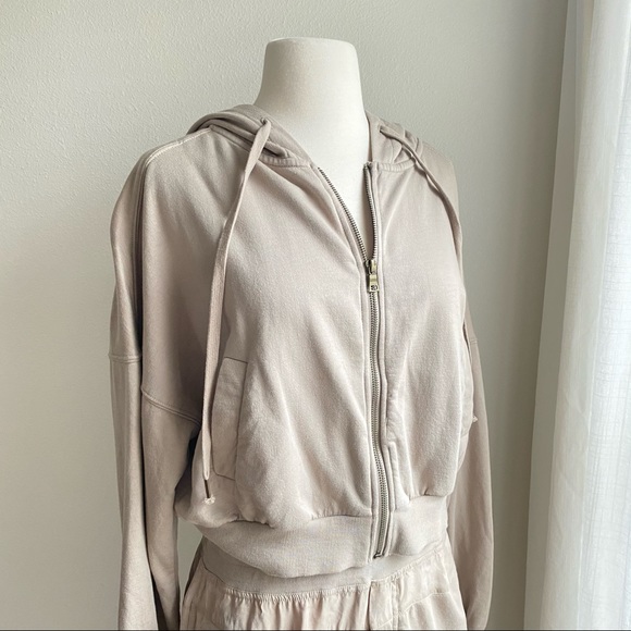 Revolve Young Fabulous and Broke Odin Sweat-set - Picture 5 of 5